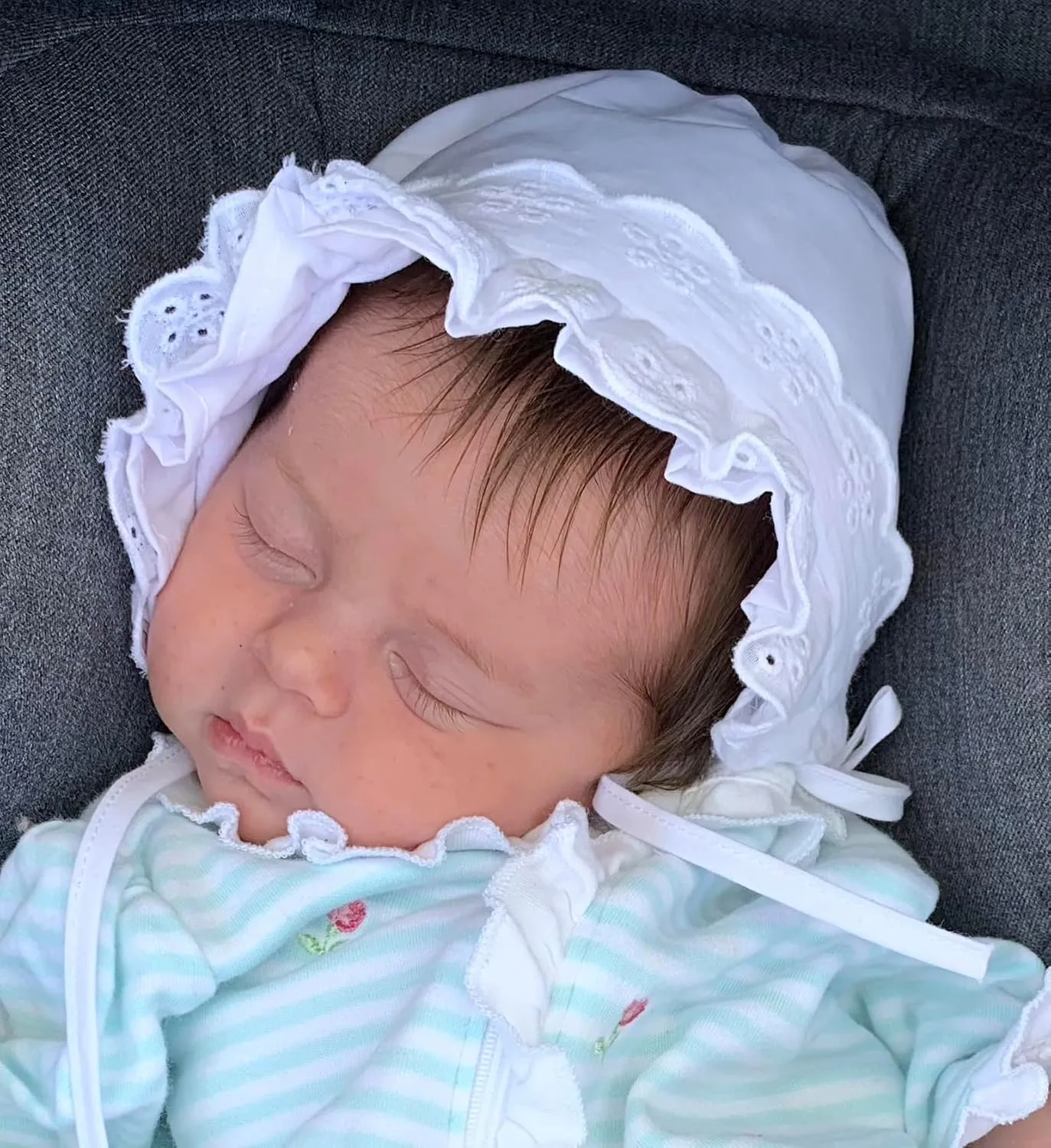 N'Ice Caps Baby Girls Bonnet White Lace Newborn Infant Toddler Sun Hat Special Occasion
